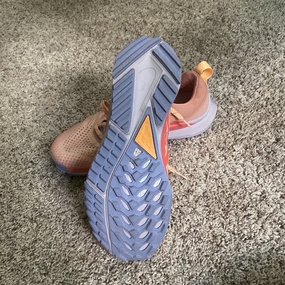 Women’s Nike React Pegasus Trail 4 Trail Running Shoes size 7.5 - Picture 8 of 11